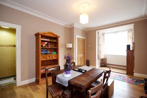 Dining Room- click for photo gallery